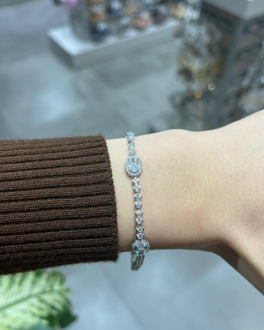 Xuping Bileklik Oval Detay Taş Baget Model 