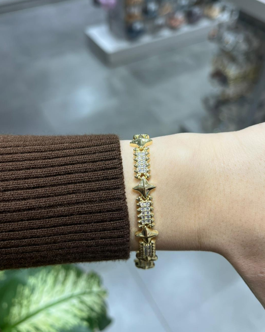 Xuping Bileklik Yıldız Detay Taşlı Model 